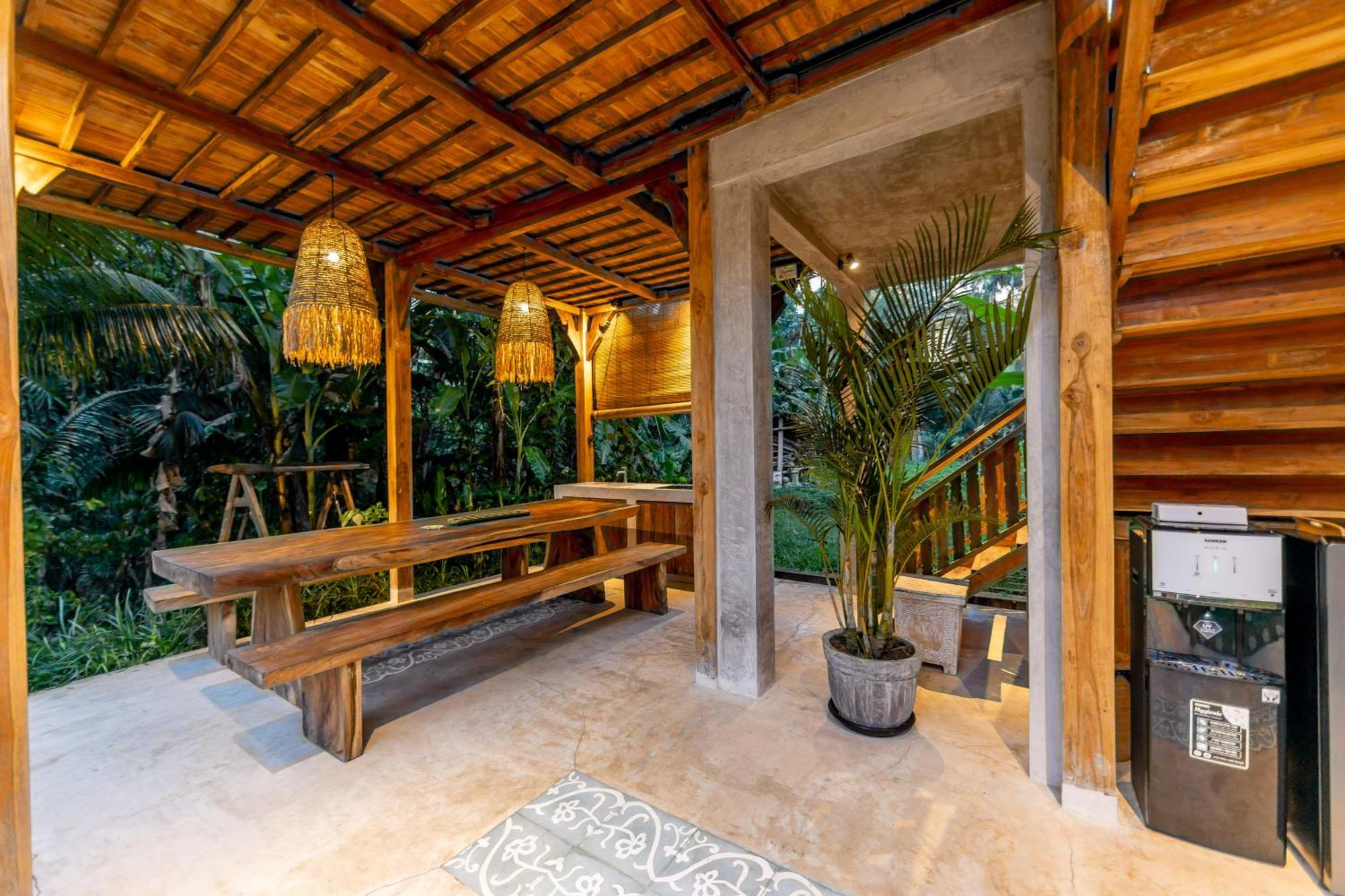 Rumah Guci Ubud Exterior foto